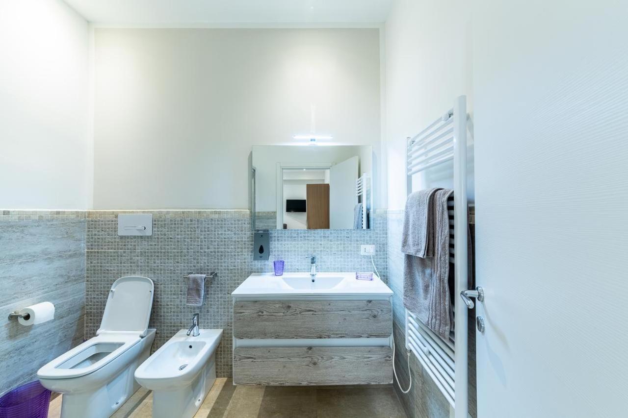 אולביה La Promenade Rooms & Suites מראה חיצוני תמונה